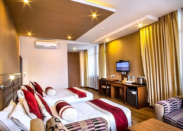 Hotel The Address 4*