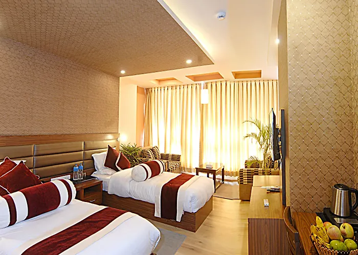 Hotel The Address 4*