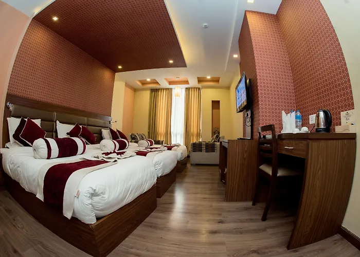 Hotel The Address