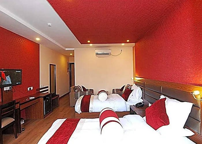 Hotel The Address