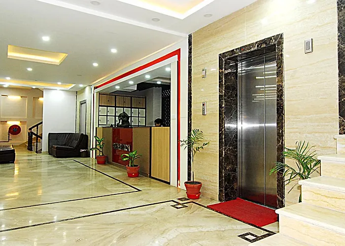 Hotel The Address